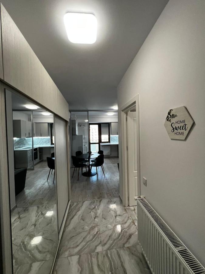 Cozy Apartments - City Center Iasi Exterior photo