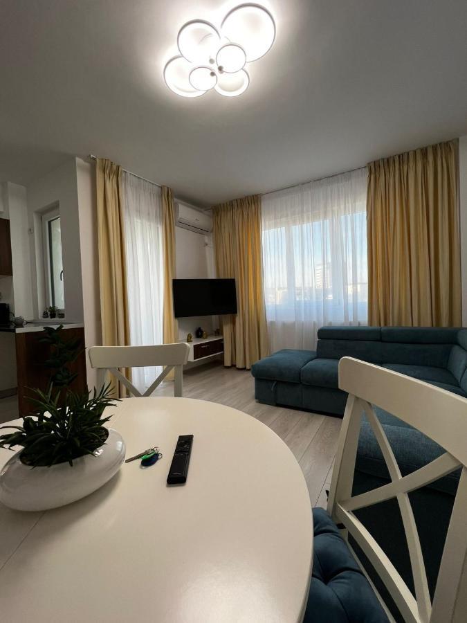 Cozy Apartments - City Center Iasi Exterior photo